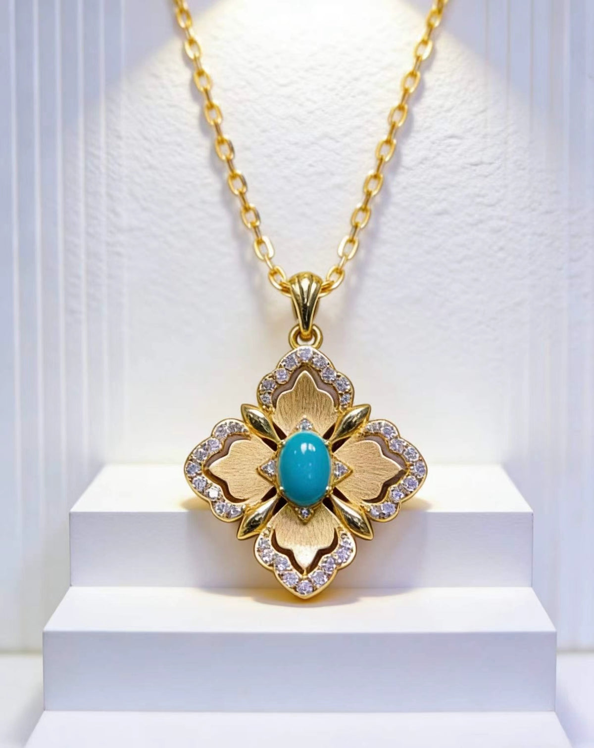 Lucky Clover S925 turquoise pendant - handcrafted by Wudang artisans | Turquoise Princess