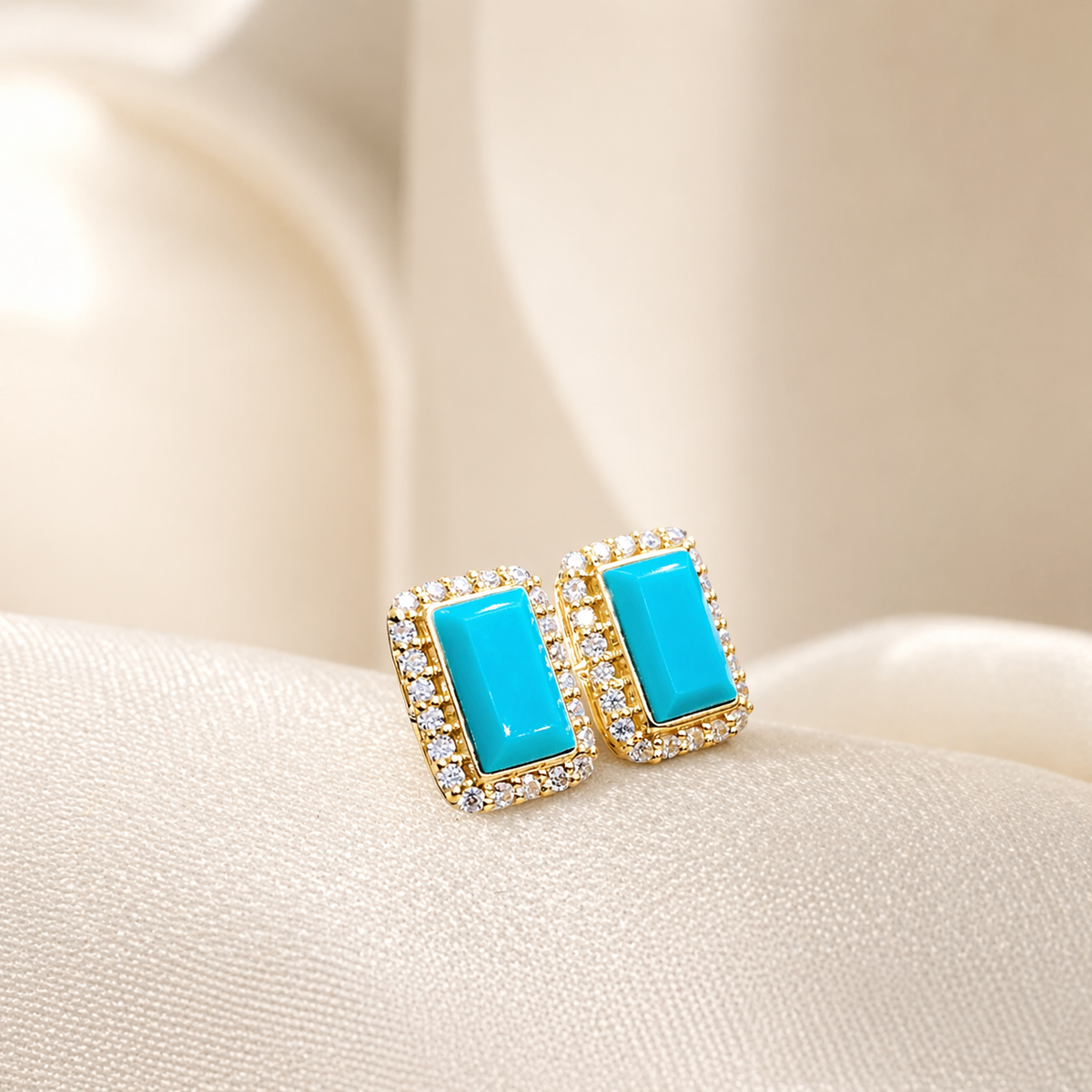 Turquoise Princess - Sri Lanka · Nila 18K Earrings