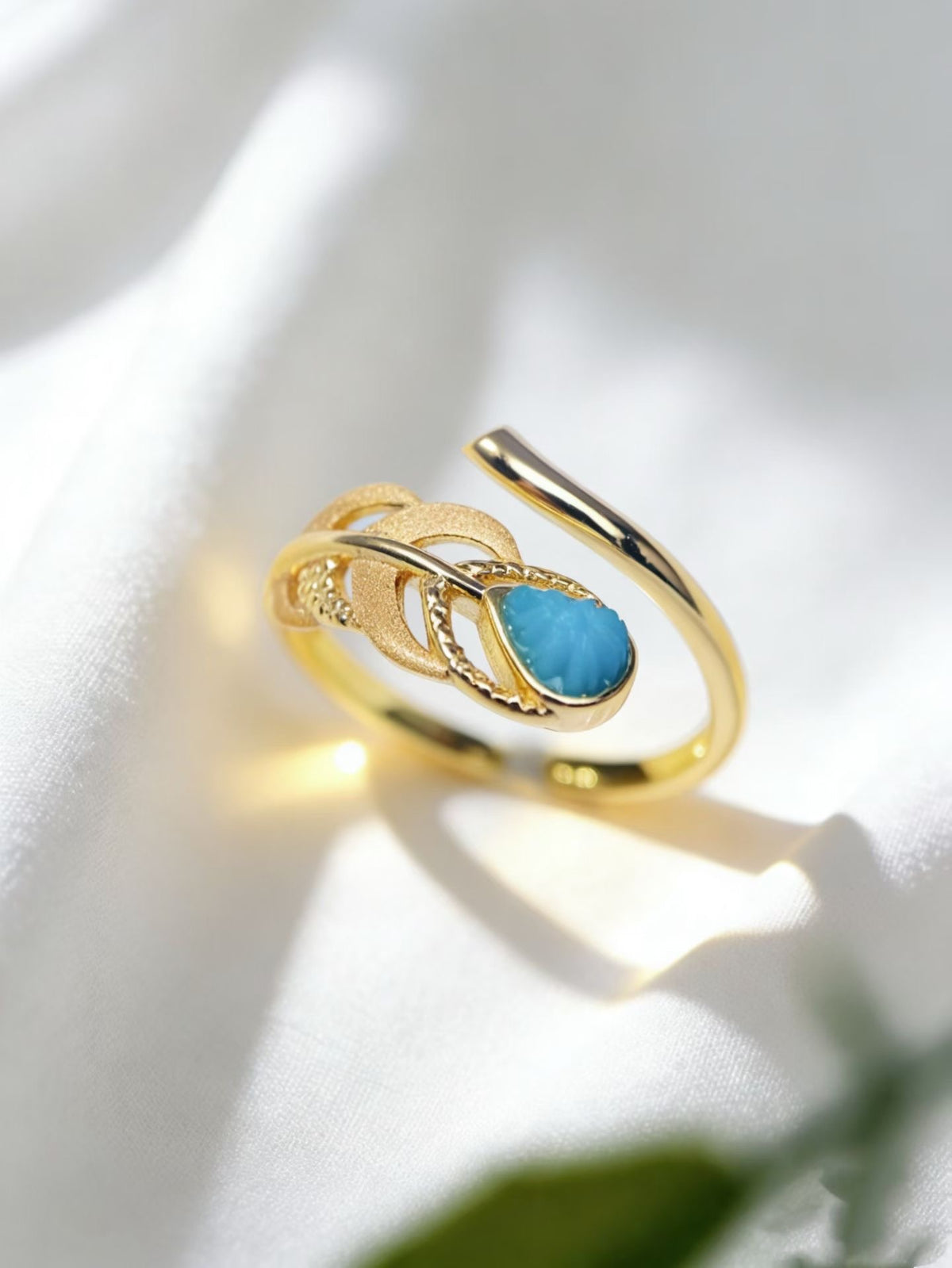 Phoenix Feather S925 turquoise ring - handcrafted by Wudang artisans | Turquoise Princess
